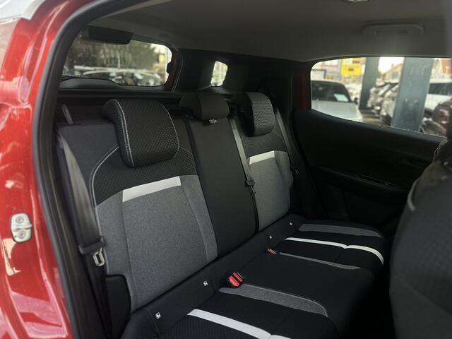 Opel FRONTERA 1.2 Turbo Hybrid Edition 145PK Nu met ¤ 4.769,- korting.