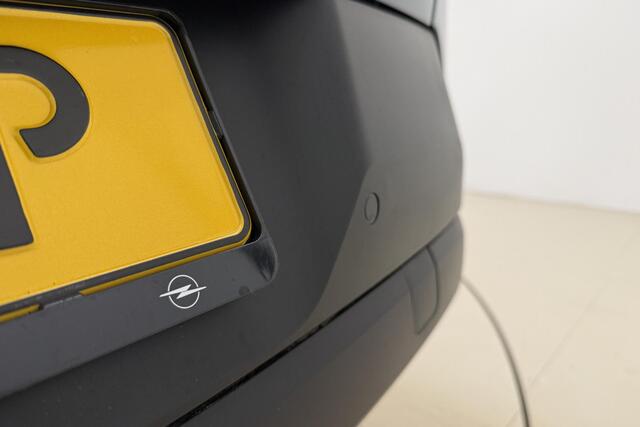 Opel FRONTERA 1.2 Turbo Hybrid Edition | Navigatie | Camera | Stoelverwarming | Voorruitverwarming | Stuurverwarming | Apple Carplay | Parkeersensoren