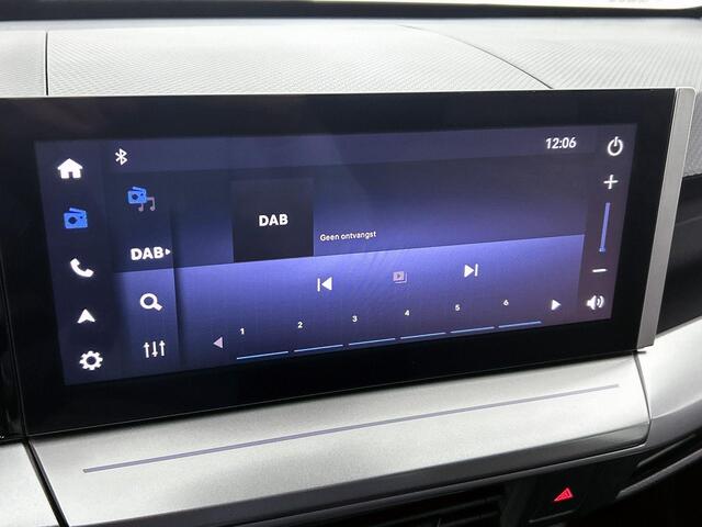 Opel FRONTERA 1.2 Turbo Hybrid Edition | Airco | Draadloze Apple Carplay & Android Auto | Navigatie | Parkeersensoren Achter | Achteruitrij Camera |