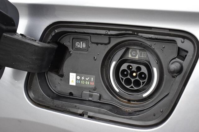 Opel Grandland 1.6 Turbo Hybrid Level 3 | CAMERA | NAVI | STUUR/STOELVERWARMING | CLIMATE CONTROL | CRUISE CONTROL | PDC | LMV