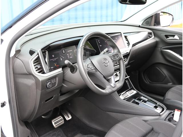 Opel Grandland 1.2 130PK Turbo GS | AUTOMAAT | AppleCarPlay/AndroidAuto | Cruise Control | Camera | Stoel, Stuur & Voorruit verwarmd | AGR-Stoelen | Parkeersensoren | Two-tone |