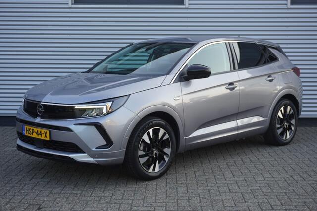 Opel Grandland 1.6 Turbo Hybrid / Camera / Ad. Cruise / Stuurverwarming / AGR