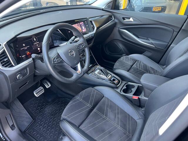 Opel Grandland 1.2 Turbo 130 pk Automaat Elegance Trekhaak Camera 19 Inch