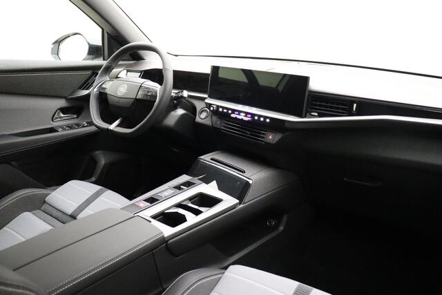 Opel Grandland 1.2 Turbo Hybrid GS | NIEUW | SNEL LEVERBAAR | Navigatie | Keyless | Lichtmetalen velgen | Stuur & Stoelverwarming | Climate control | Rondomzicht camera