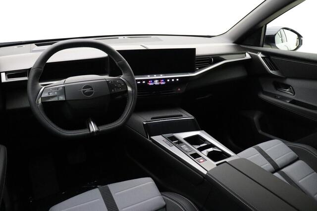 Opel Grandland 1.2 Turbo Hybrid GS | NIEUW | SNEL LEVERBAAR | Navigatie | Keyless | Lichtmetalen velgen | Stuur & Stoelverwarming | Climate control | Rondomzicht camera