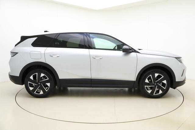 Opel Grandland 1.2 Turbo Hybrid GS | NIEUW | SNEL LEVERBAAR | Navigatie | Keyless | Lichtmetalen velgen | Stuur & Stoelverwarming | Climate control | Rondomzicht camera