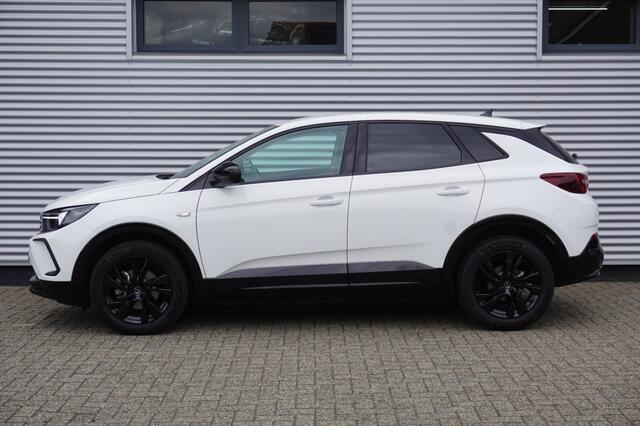 Opel Grandland 1.2 Turbo GS / Automaat / Trekhaak / Camera / Ad. Cruise / Stoel- en stuurverwarming