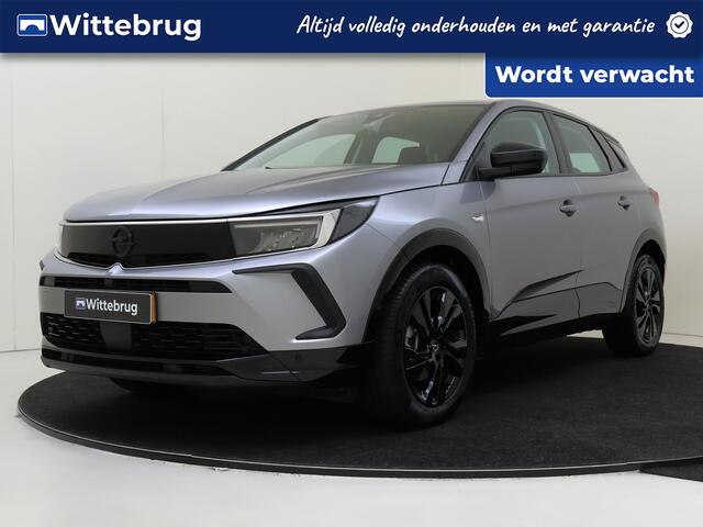 Opel Grandland 1.2 Turbo Hybrid GS | Stoelverwarming | Navigatie | Carplay | Climate Control |