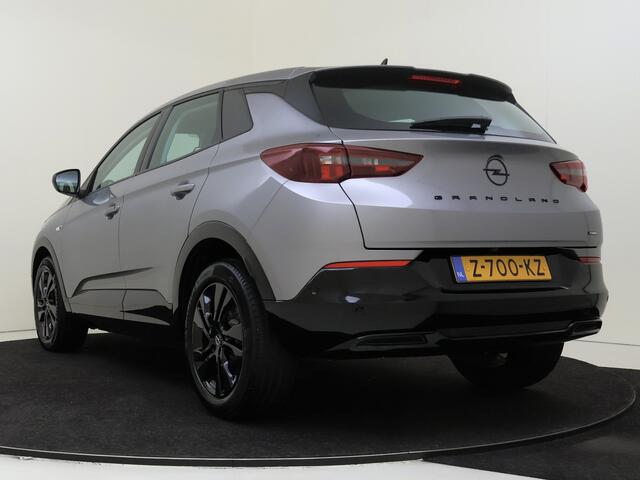 Opel Grandland 1.2 Turbo Hybrid GS | Stoelverwarming | Navigatie | Carplay | Climate Control |