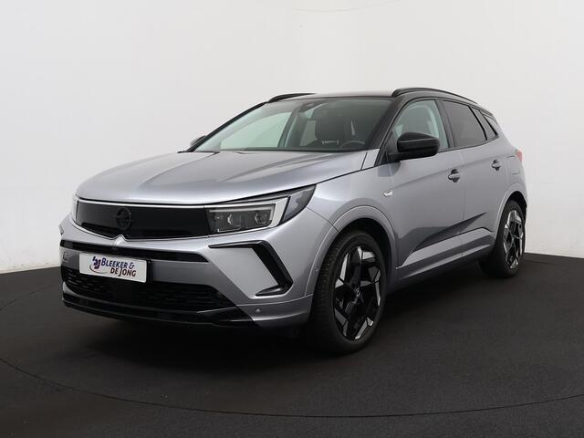 Opel Grandland 1.6 Turbo Plug-In Hybrid 4x4 GSe Opel Grandland 1.6 Turbo Plug-In Hybrid 4x4 GSe 06-2023 62.433 KM