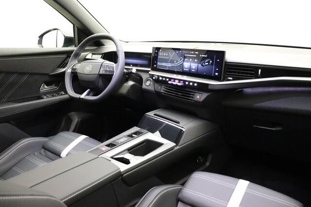 Opel Grandland Electric GS 73 kWh | Lederen bekleding | Stoelverwarming/Ventilatie + massage | Panoramadak | Focal Audio | LED matrix | 20'' lichtmetalen velgen | Warmtepomp | HUD
