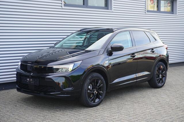 Opel Grandland 1.2 Turbo 130pk GS / Camera + PDC / Navi Pro / DAB+ / 18 inch