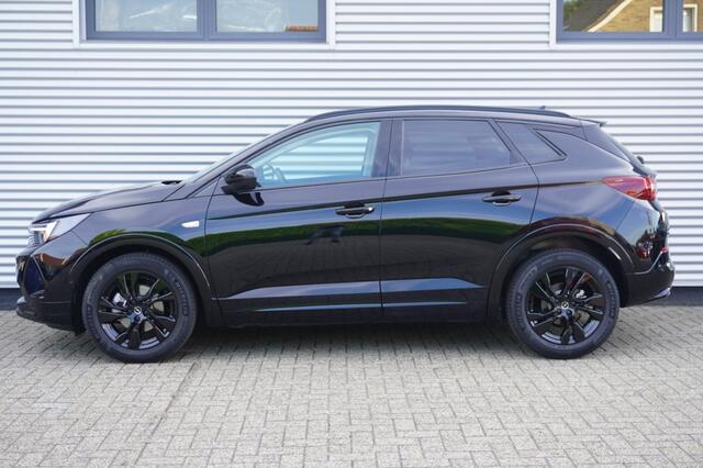 Opel Grandland 1.2 Turbo 130pk GS / Camera + PDC / Navi Pro / DAB+ / 18 inch