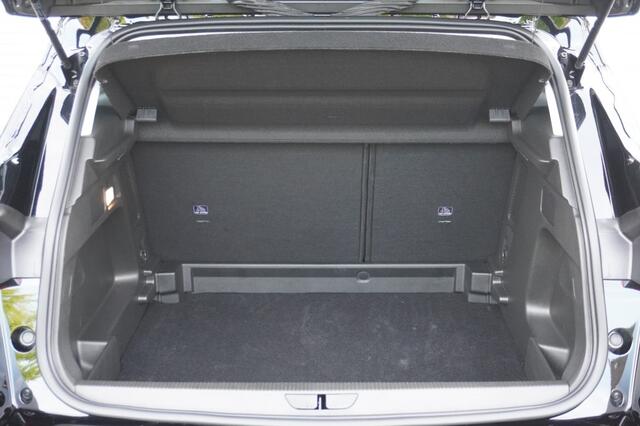 Opel Grandland 1.2 Turbo 130pk GS / Camera + PDC / Navi Pro / DAB+ / 18 inch