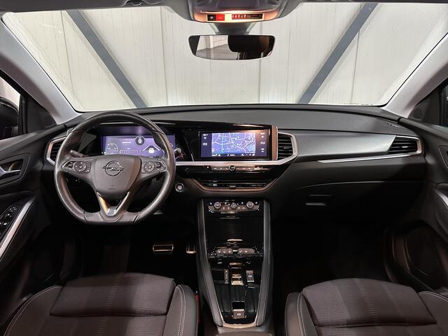 Opel Grandland 1.6 225PK Turbo Hybrid Level 3 | AUTOMAAT | AppleCarPlay/AndroidAuto | Adaptive Cruise Control | Camera | Stoel, Stuur & Voorruit verwarmd | AGR-Stoelen | Parkeersensoren | Trekhaak | Elektrisch Achterklep met Sensor | Isofix |