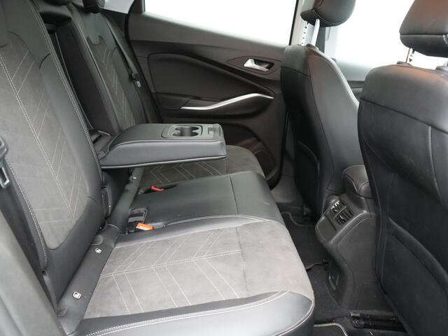 Opel Grandland Turbo 4x4 Ultimate Plug In Hybrid 300pk Dealer O.H PHEV | Adaptive Cruise | 360 Camera | Alcantara Sportstoelen Verwarmd | Apple Carplay | Blis | Stuurwiel Verwarmd | Navigatie | DAB | Virtual |