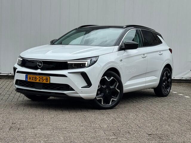 Opel Grandland 1.2 Turbo Ultimate Automaat met Navi/Camera, Full LED, Alcantara, Winterpack