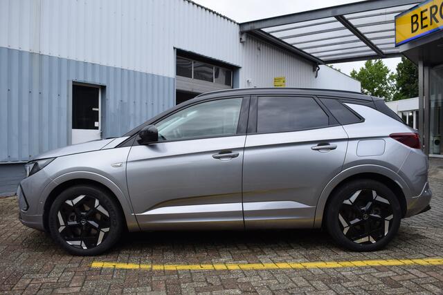 Opel Grandland 1.6 Turbo Plug-In Hybrid 4x4 GSe