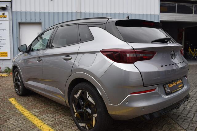 Opel Grandland 1.6 Turbo Plug-In Hybrid 4x4 GSe