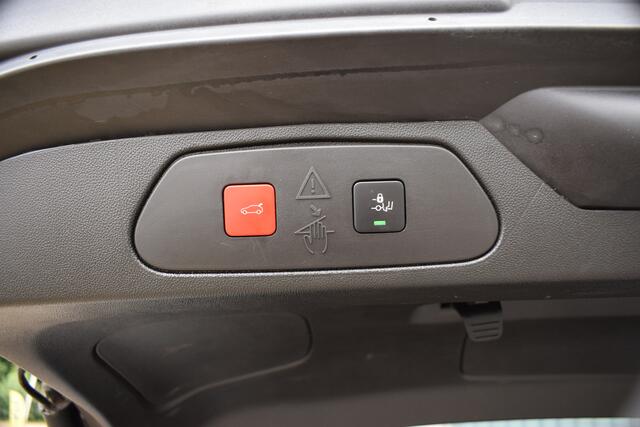 Opel Grandland 1.6 Turbo Plug-In Hybrid 4x4 GSe