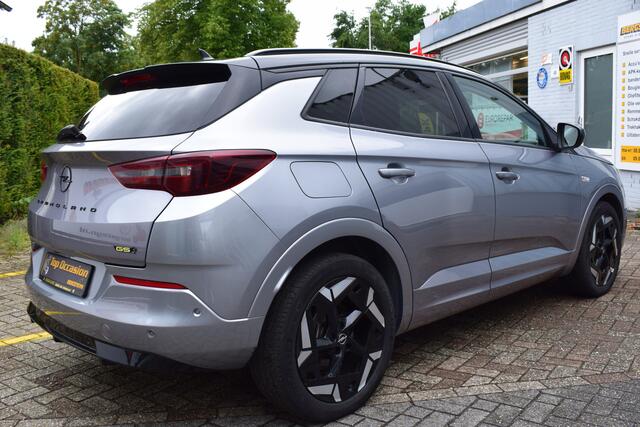 Opel Grandland 1.6 Turbo Plug-In Hybrid 4x4 GSe