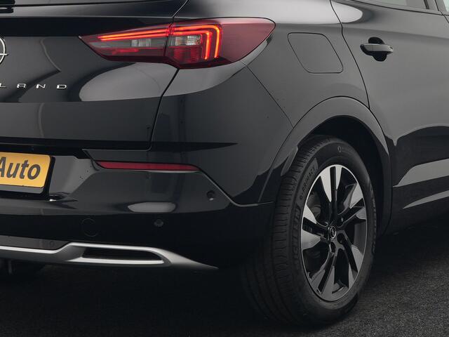 Opel Grandland Turbo 4x4 Ultimate Plug In Hybrid 300pk PHEV | Trekhaak Afneembaar | Adaptive Cruise | 360 Camera | Lederen Sportstoelen Memory & Ventilatie | Apple Carplay | Navigatie | Verwarmd Stuur & Stoel | Virtual | DAB |