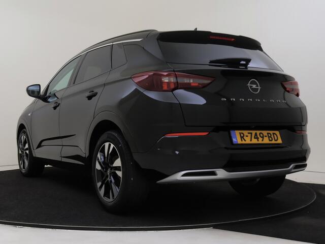 Opel Grandland 1.2 Turbo Business Elegance Automaat | Alcantara | Stuurwiel Verwarmd | Camera | Navigatie