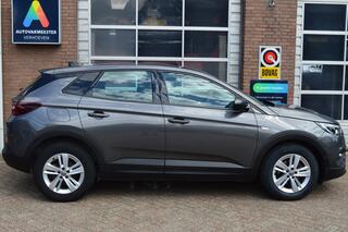 opel-grandland-1.2-turbo-elegance