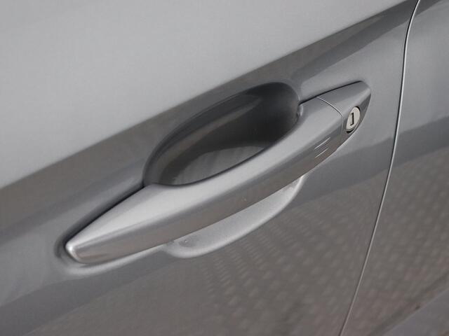 Opel Grandland 1.6 Turbo Plug-In Hybrid 4x4 GSe (Camera / Navi / Elek. achterklep / ACC)