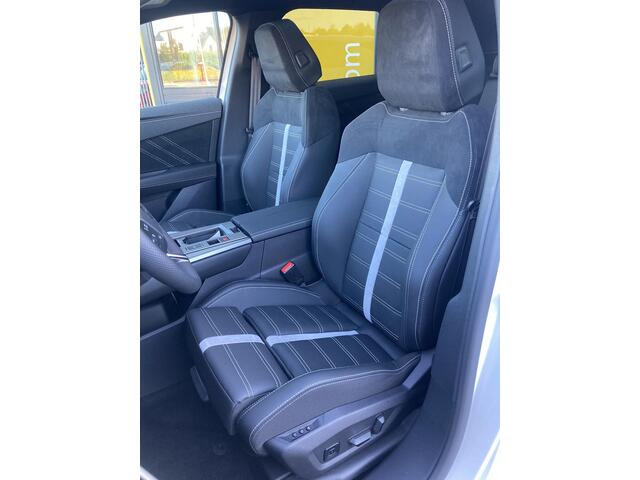 Opel Grandland 1.2 Turbo Hybrid Business Edition | Navigatie | Lederen bekleding | Adaptive Cruise Control | Camera | Schuif - kanteldak |