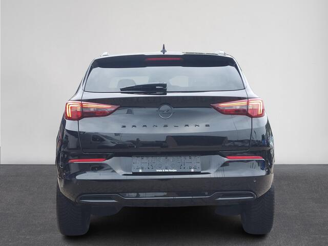 Opel Grandland 1.2 Turbo GS | Automaat | Camera | Carplay | Airco | Navi | LM velgen | Stuur - Stoelverwarming | ( Vestiging - Nieuwegein )