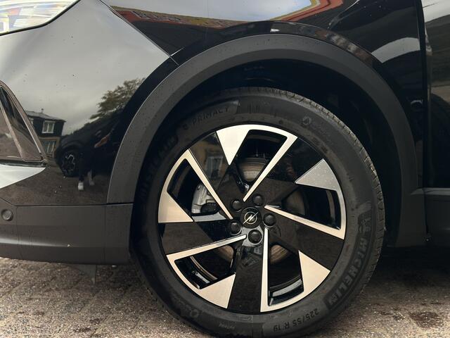 Opel Grandland 1.2 Turbo Hybrid GS Stoel+Stuurverwarminf/Camera/Navigatie.