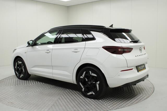 Opel Grandland 1.6 T PHEV 4x4 GSe Ultimate | Camera + PDC v&a / Dode Hoek / Navi Full / Elektr. Achterportier / AGR Alcantara Stoelen /