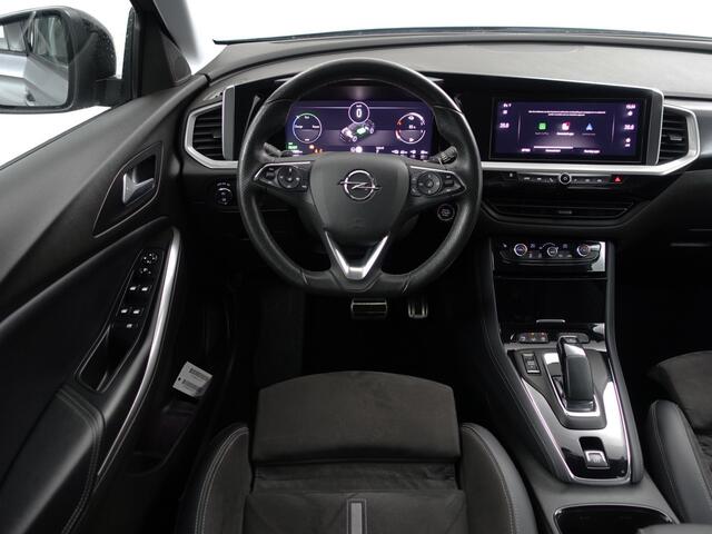 Opel Grandland 1.6 Turbo Plug-In Hybrid 4x4 GSe- Two Tone, Carplay, Android Auto, 360 Camera, Standkachel, Lane Assist