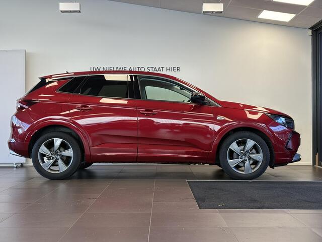 Opel Grandland Elegance 1.2 Turbo 130pk | ALL SEASON BANDEN | AGR-STOEL | LED PIXEL VERLICHTING | 360° CAMERA | DODEHOEKBEWAKING | NAVI | ISOFIX |