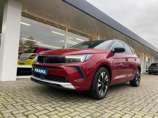 Opel Grandland 1.6 Turbo Plug-In Hybrid Ultimate | Automaat | Apple carplay | Electronic climate control | Navigatiesysteem | Parkeersensoren voor en achter