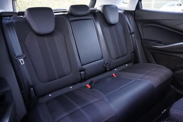 Opel Grandland 1.6 Turbo Hybrid Elegance / Camera / Winterpakket / Adaptive Cruise