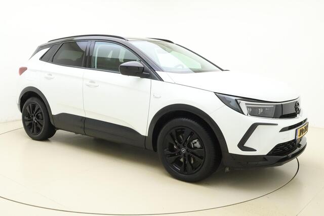 Opel Grandland 1.6 Turbo Plug-In Hybrid GS 225pk | Automaat | Navigatie | Alcantara Bekleding | Camera | Stoel-Stuur-Voorruitverwarming | Elektrische achterklep | Cruise Control Adaptief