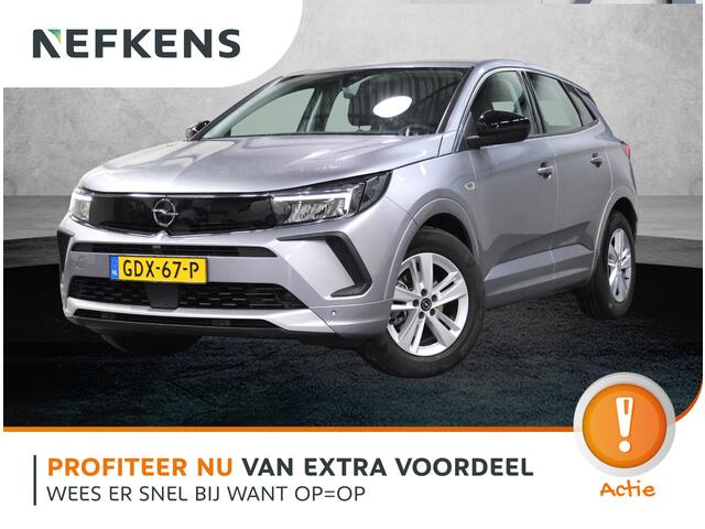 Opel Grandland 1.2 Turbo 130PK | Navigatie | Climate Control | Cruise Control | LED | 17" Lichtmetalen Velgen | Verwarmbare Voorstoelen/Stuur | Apple Carplay/Android Auto | Isofix | Parkeersenoren |