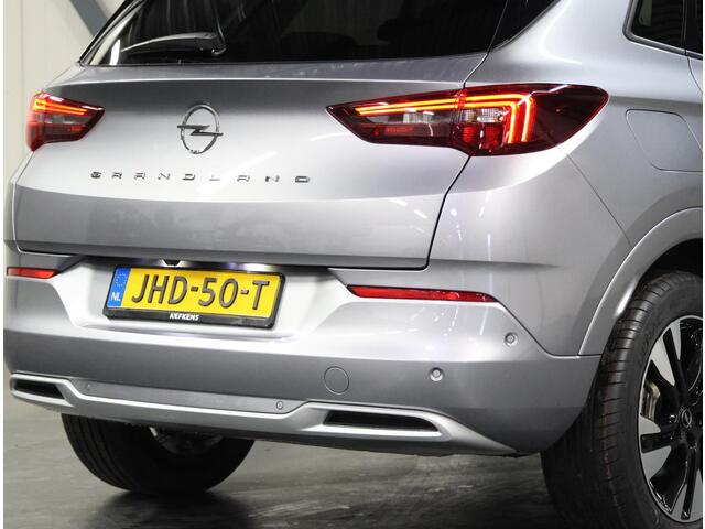 Opel Grandland 1.6 Turbo Plug-In Hybrid Business Elegance 225PK | Navigatie | Climate Control | Adaptieve Cruise Control | Achteruitrijcamera | 18" LMV | Verwarmbaar Stuur | LED | Apple Carplay/Android Auto |