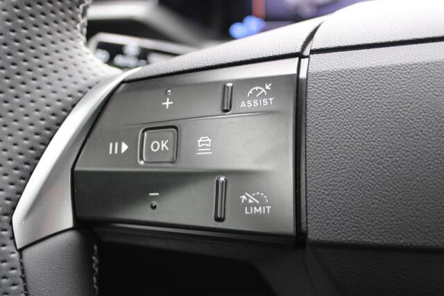 Opel Grandland 1.6 Turbo Plug-in-Hybrid Ultimate | Panoramadak | Trekhaak | Head-Up | FOCAL