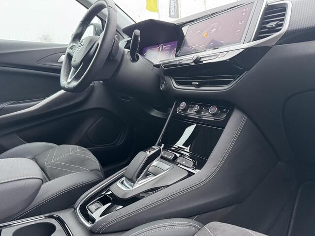 Opel Grandland 1.6 Turbo Plug-In Hybrid GS Als nieuw incl. Carplay | Camera's | 2x lader | Alcantara | Stoelverwarming | Full LED | Beurt en garantie