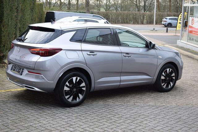 Opel Grandland Business Elegance 1.6 Turbo Plug-In Hybrid