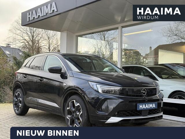 Opel Grandland 1.2 Turbo 130pk Automaat Ultimate | Climate & Cruise Control | Elektrische achterklep | Navigatie | Achteruitrijcamera | Winterpakket | Alcantara bekleding | 19" Lichtmetalen velgen