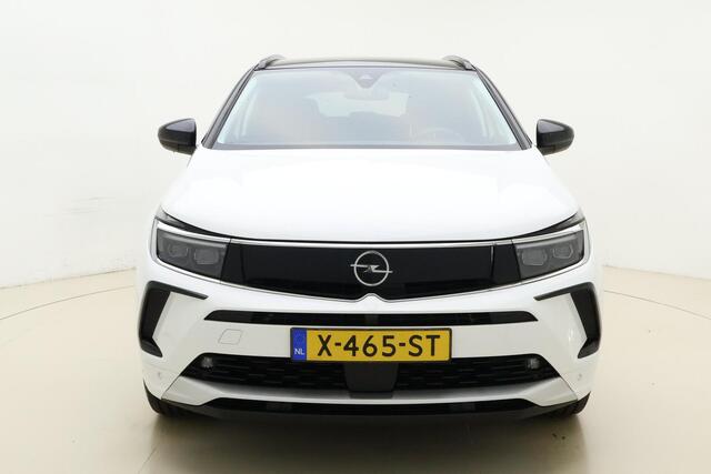 Opel Grandland 1.2 Turbo 130pk GS | Navigatie | LED Matrix koplampen | Winterpakket | Zwart dak | Electrische achterklep | Climate control | Bi-Color Lichtmetalen velgen | Parkeer assistent