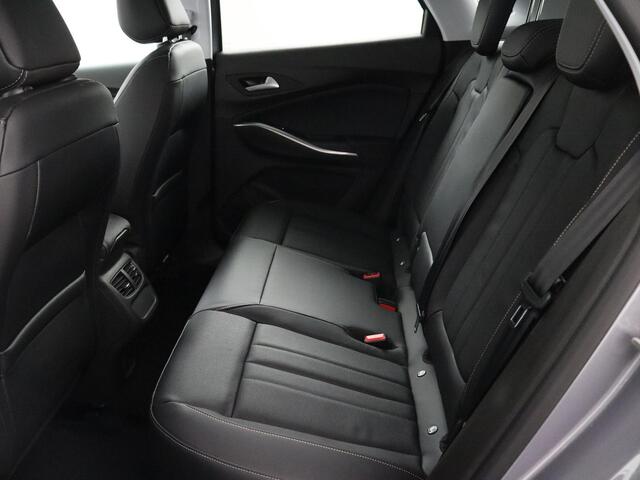 Opel Grandland 1.6 Turbo Plug-In Hybrid Business Elegance | ACC | Camera | Navigatie | LED!