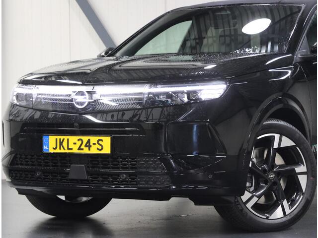 Opel Grandland 1.6 Turbo 195PK Plug-in-Hybrid GS | 1ste eigenaar | Head-up display | AppleCarPlay/AndroidAuto | Schuifkanteldak | Navigatie | Adaptieve Cruise Control | Keyless | AGR Stoelen | Stoel/Stuur/Voorruitverwarming | FULL LED | 360°Camera | Isofix | Privacy Gla