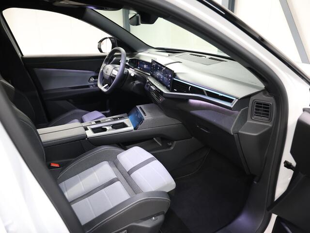 Opel Grandland Electric GS 73 kWh 210PK | 1ste eigenaar | Head-up display | AppleCarPlay/AndroidAuto | Schuifkanteldak | Navigatie | Adaptieve Cruise Control | Keyless | AGR Stoelen | Stoel/Stuur/Voorruitverwarming | FULL LED | 360'Camera | Isofix | Privacy Glass |