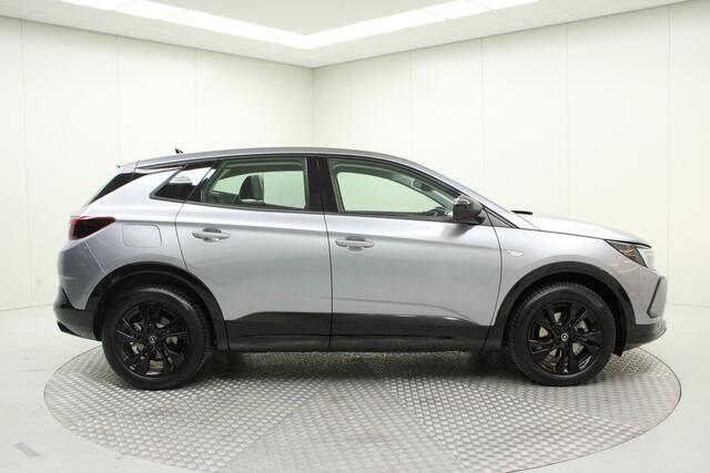 Opel Grandland 1.2 Turbo Hybrid GS | Automaat | Afneembare Trekhaak / Blind Spot / 4 NIEUWE Seizoensbanden / Adapt. Cruise / Dode Hoek