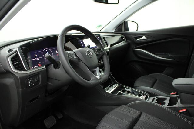 Opel Grandland 1.2 Turbo Hybrid GS | Automaat | Afneembare Trekhaak / Blind Spot / 4 NIEUWE Seizoensbanden / Adapt. Cruise / Dode Hoek